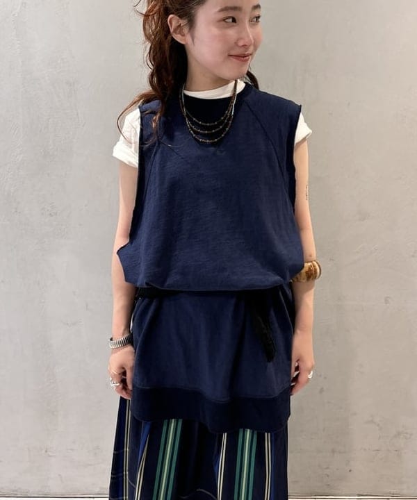 モモさんの「BEAMS WOMEN｜ボーイ ベーシック Tシャツ」を使ったコーディネート