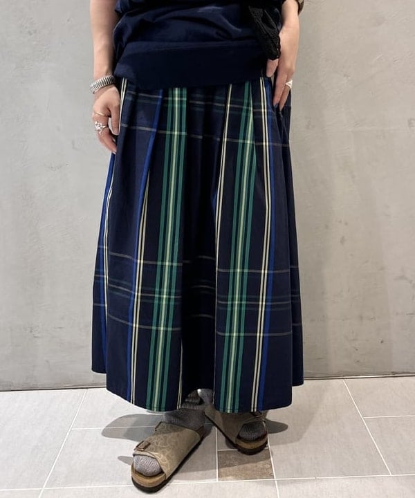 モモさんの「BEAMS WOMEN｜ボーイ ベーシック Tシャツ」を使ったコーディネート