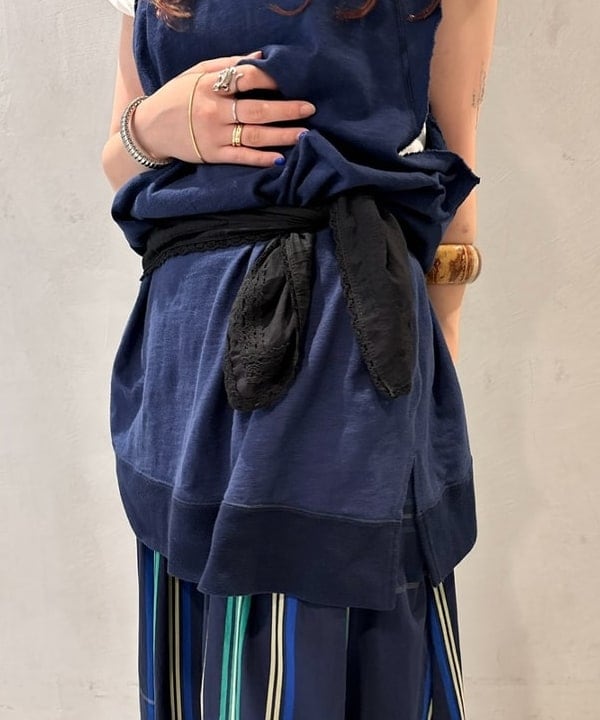 モモさんの「BEAMS WOMEN｜ボーイ ベーシック Tシャツ」を使ったコーディネート