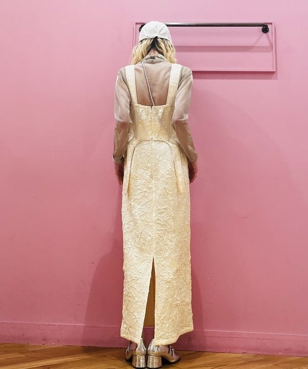 ひるてぃさんの「BEAMS WOMEN｜樹脂パール ロングネックレス」を使ったコーディネート
