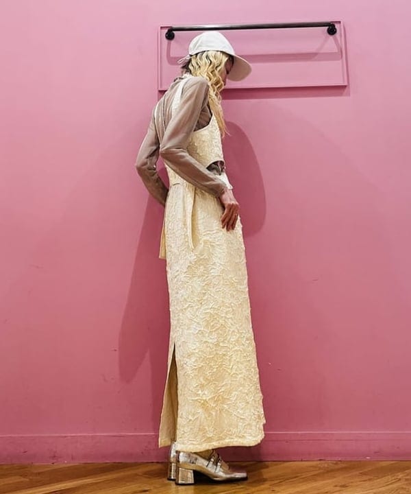 ひるてぃさんの「BEAMS WOMEN｜樹脂パール ロングネックレス」を使ったコーディネート