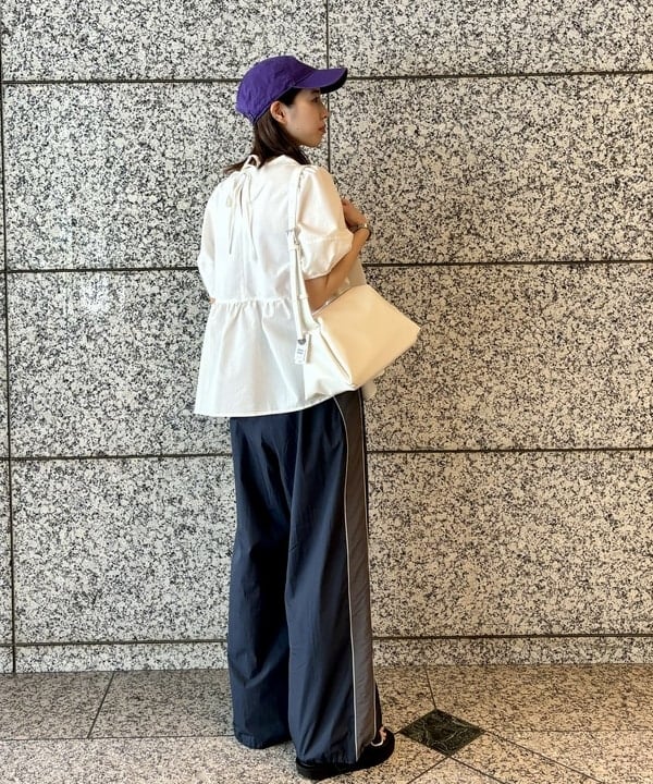 はやしあかねさんの「BEAMS WOMEN｜Ray BEAMS / ランタンスリーブ ギャザー ブラウス」を使ったコーディネート