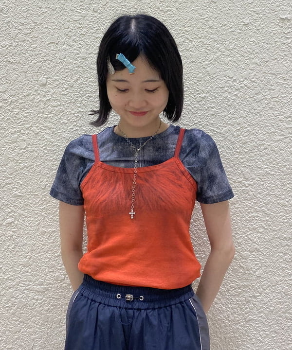 め　め　こさんの「Ray BEAMS / パイピング トラック パンツ」を使ったコーディネート