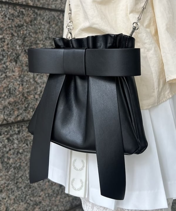 あさひさんの「BEAMS WOMEN｜リボン バッグ」を使ったコーディネート