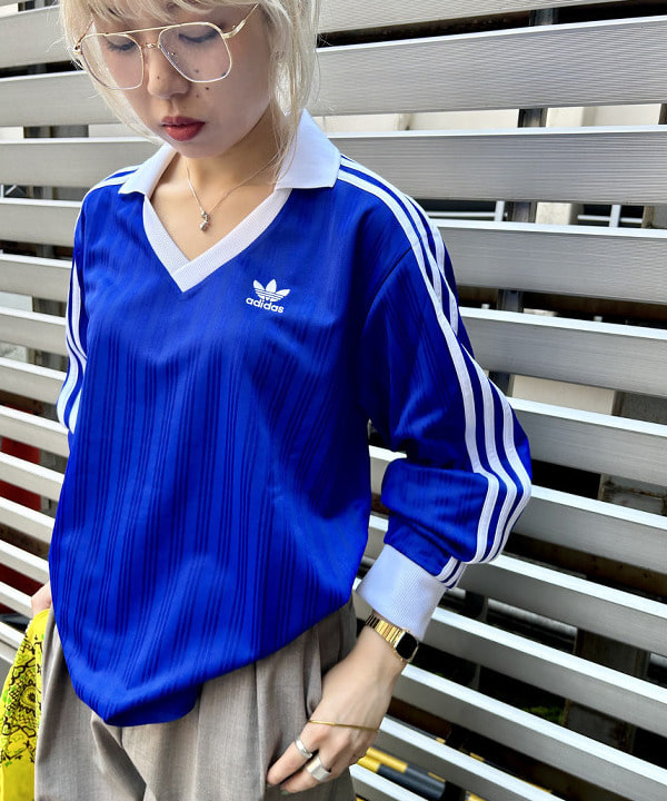 ナツハさんの「BEAMS WOMEN｜maturely / 2Way Stretch Tuck Slacks」を使ったコーディネート