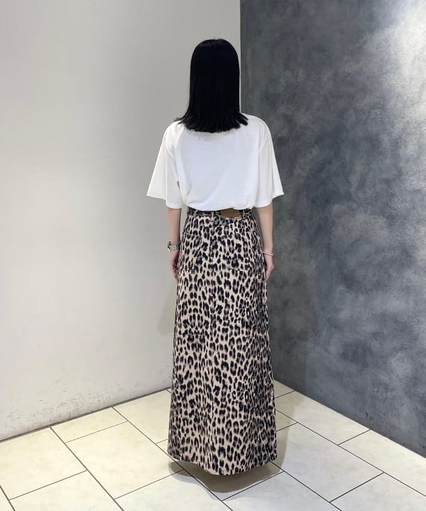 高木 菜央さんの「BEAMS WOMEN｜イントレチャート ショルダーバッグ.」を使ったコーディネート