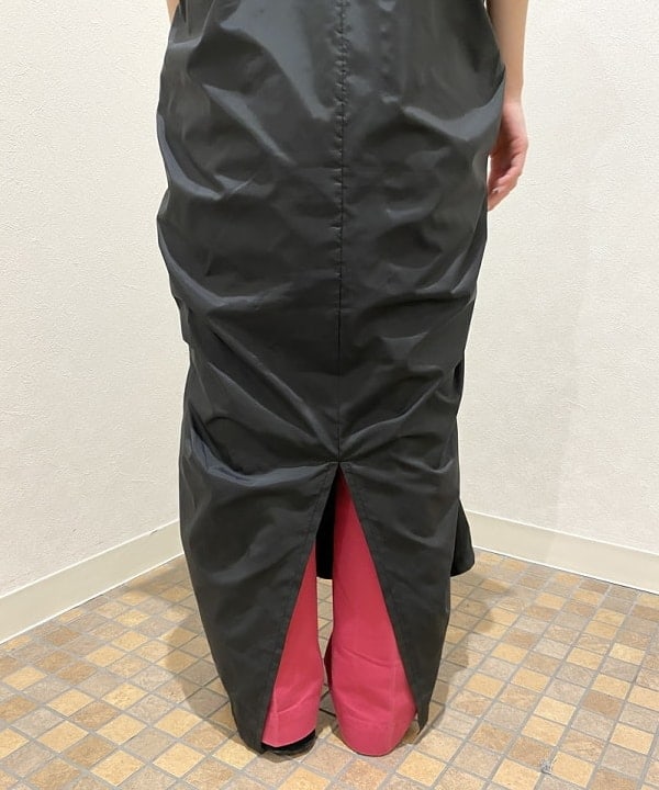 吉田 花さんの「BEAMS WOMEN｜Champion × Ray BEAMS / 別注 ギャザー ノースリーブ ワンピース」を使ったコーディネート