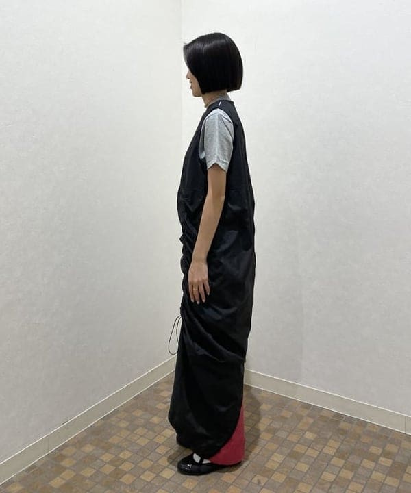 吉田 花さんの「BEAMS WOMEN｜Champion × Ray BEAMS / 別注 ギャザー ノースリーブ ワンピース」を使ったコーディネート