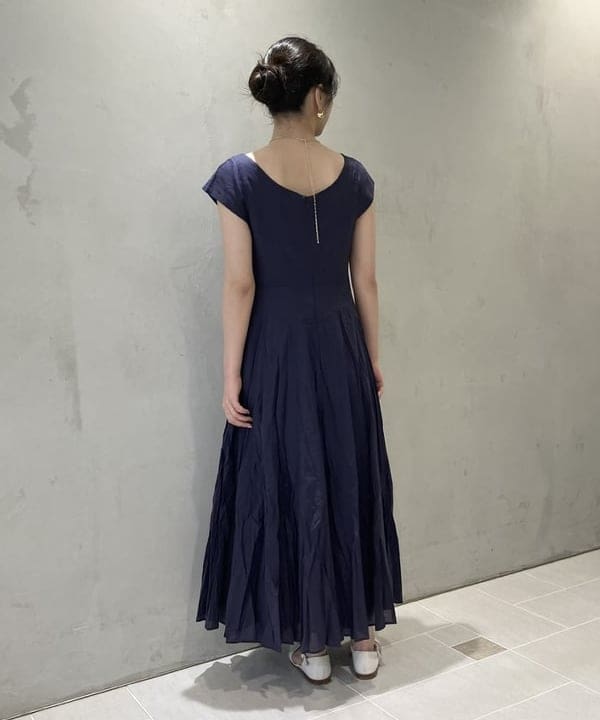 坂本 涼花さんの「BEAMS WOMEN｜MARIHA × Demi-Luxe BEAMS / 別注 月の夢のドレス ソリッド」を使ったコーディネート