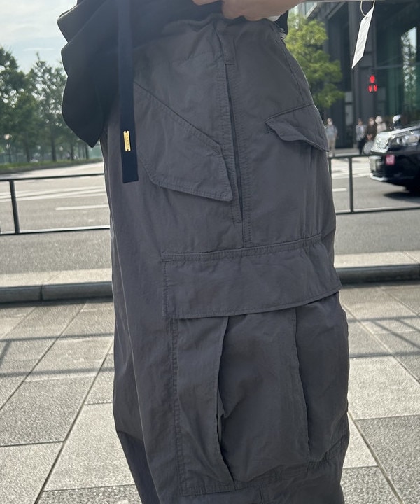 Hazukiさんの「BEAMS WOMEN｜BEAMS / ビッグ 6ポケット カーゴパンツ」を使ったコーディネート