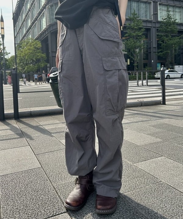 Hazukiさんの「BEAMS WOMEN｜BEAMS / ビッグ 6ポケット カーゴパンツ」を使ったコーディネート