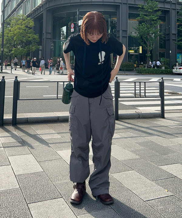 Hazukiさんの「BEAMS WOMEN｜BEAMS / ビッグ 6ポケット カーゴパンツ」を使ったコーディネート