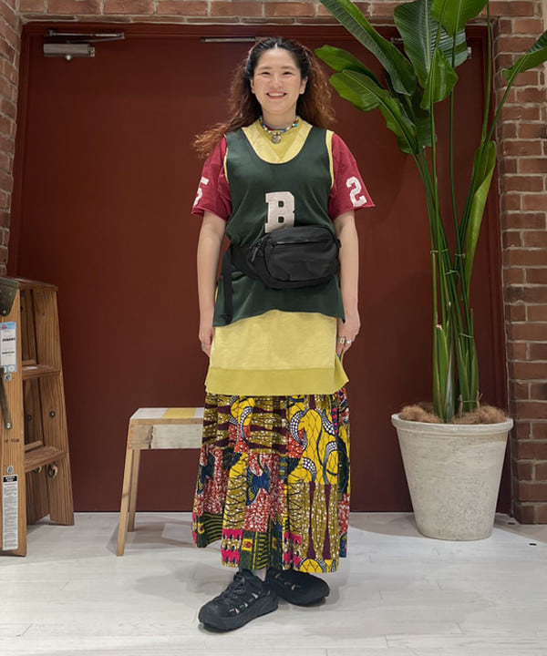 エノモト アミさんの「BEAMS WOMEN｜ナンバリング タンク」を使ったコーディネート