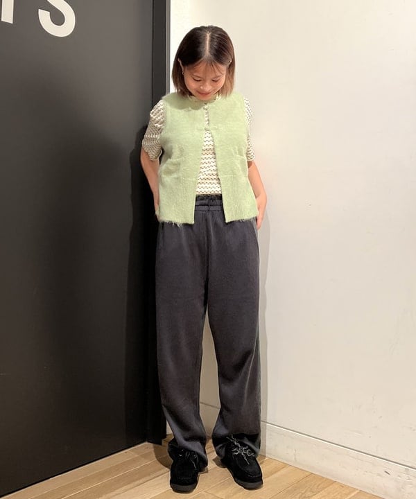 キムさんの「BEAMS WOMEN｜BEAMS BOY / サイド ライン イージー パンツ」を使ったコーディネート