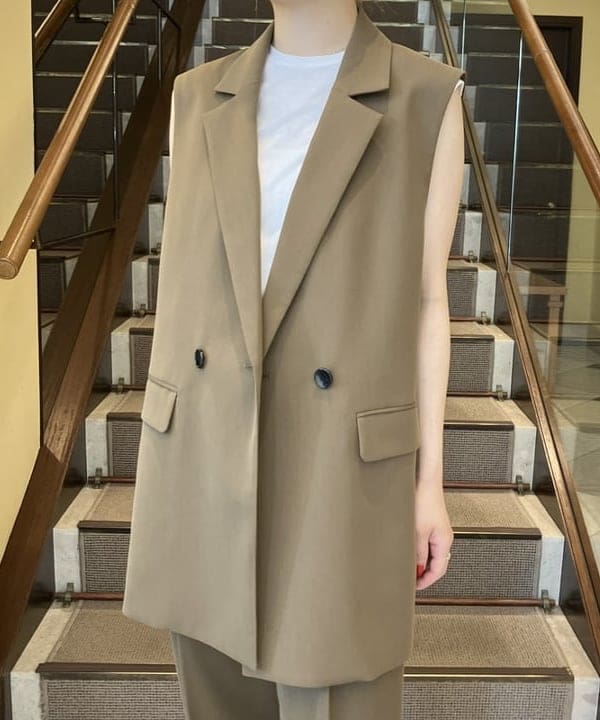 蒲原 捺美さんの「BEAMS WOMEN｜ATON / ORGANIC FRESCA タンクトップ」を使ったコーディネート