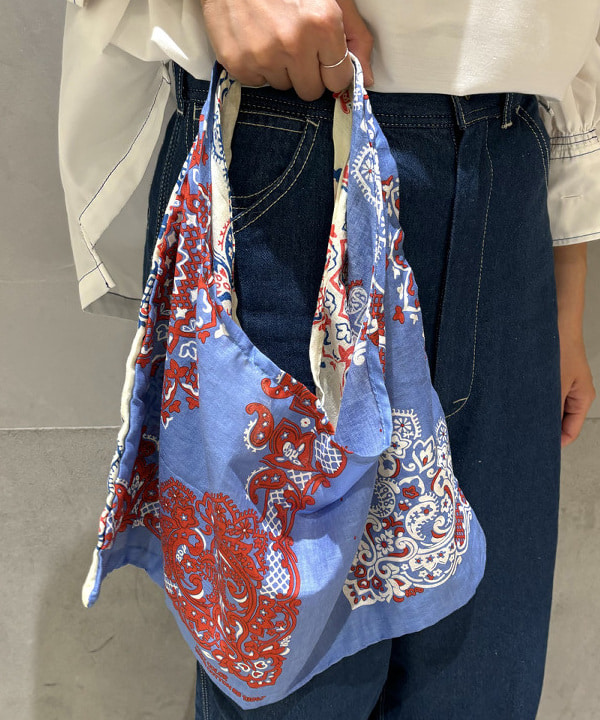 葵さんの「BEAMS WOMEN｜maturely / Lawn Gather Stitch Smock」を使ったコーディネート