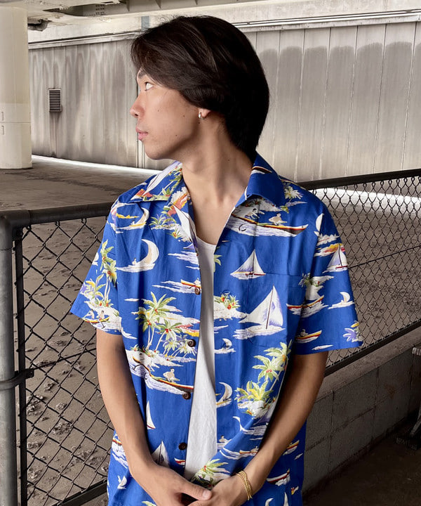 槙山 賢斗さんの「BEAMS WOMEN｜DALE HOPE / 別注 Short Sleeve Aloha Shirt」を使ったコーディネート