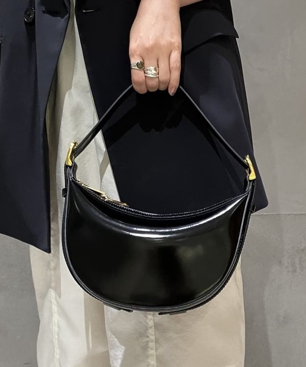 OSUMIさんの「BEAMS WOMEN｜Demi-Luxe BEAMS / イージー ライト パンツ」を使ったコーディネート