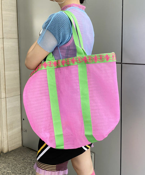 マツド ユメカさんの「BEAMS WOMEN｜BAGMATI / Mesh Tote Bag」を使ったコーディネート