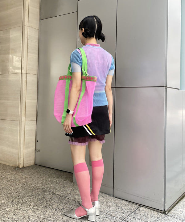 マツド ユメカさんの「BEAMS WOMEN｜BAGMATI / Mesh Tote Bag」を使ったコーディネート