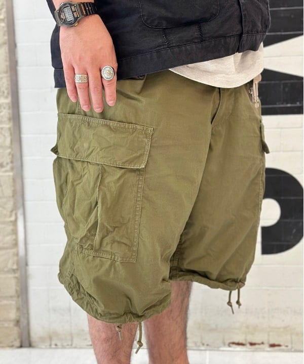 佐々木 優さんの「BEAMS WOMEN｜BIRKENSTOCK &times; BEAMS / 別注 Zurich BONE PATTERN」を使ったコーディネート