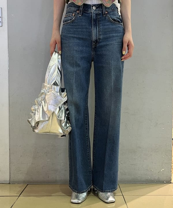 神坂 莉子さんの「BEAMS WOMEN｜」を使ったコーディネート