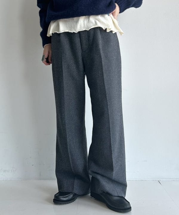 清水 彩乃さんの「BEAMS WOMEN｜Paraboot / 別注 BAHAMAS」を使ったコーディネート