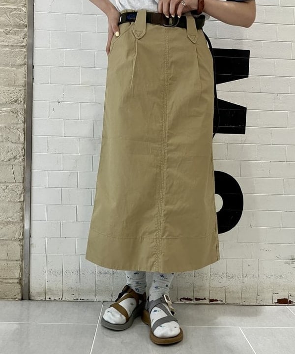 小原 もこさんの「BEAMS WOMEN｜ラインロゴ ショートスリーブ Tシャツ」を使ったコーディネート