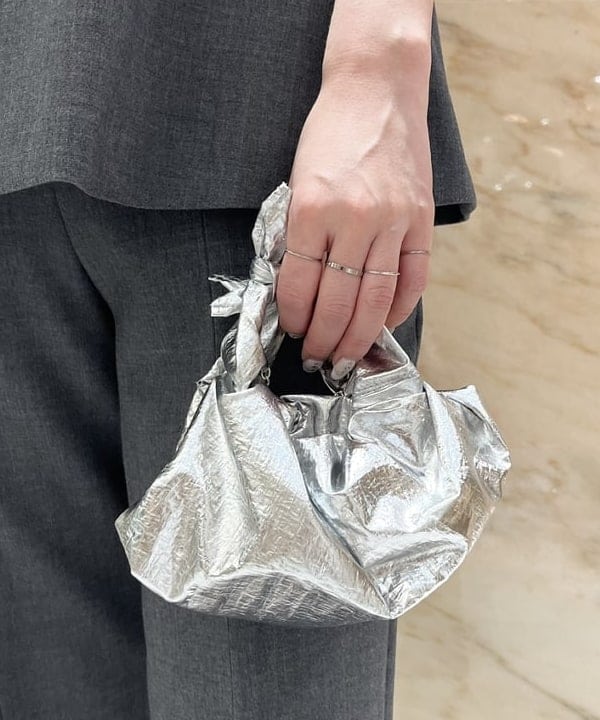 関 桂子さんの「BEAMS WOMEN｜E_WｸﾛｽﾍﾟﾌﾟﾗﾑNS」を使ったコーディネート