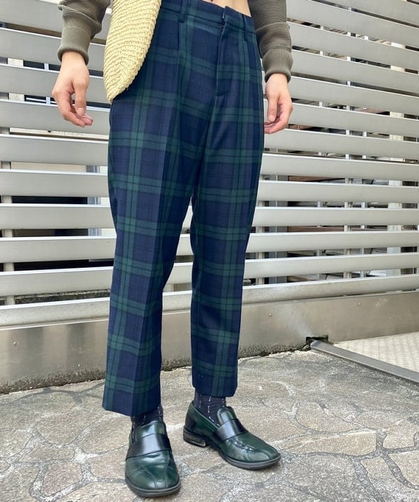 森 凌真さんの「BEAMS WOMEN｜ミリタリー ショート プルオーバー」を使ったコーディネート