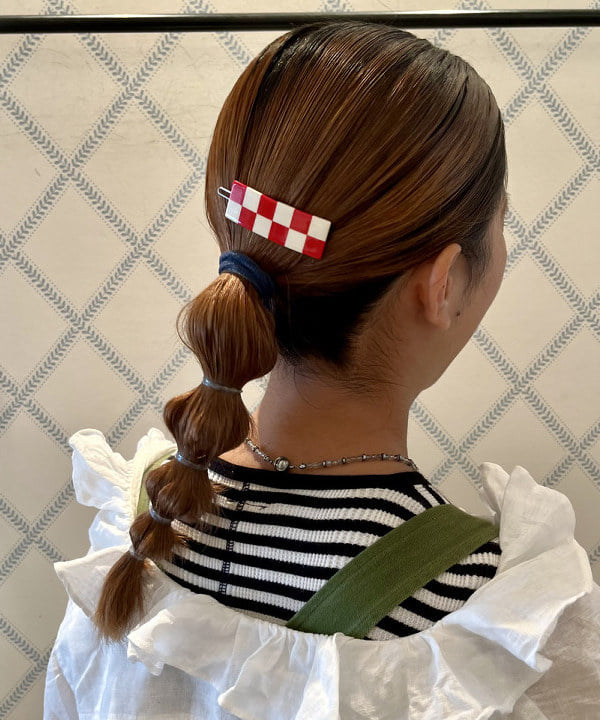 たぐみさんの「BEAMS WOMEN｜チェッカー ヘアクリップ」を使ったコーディネート