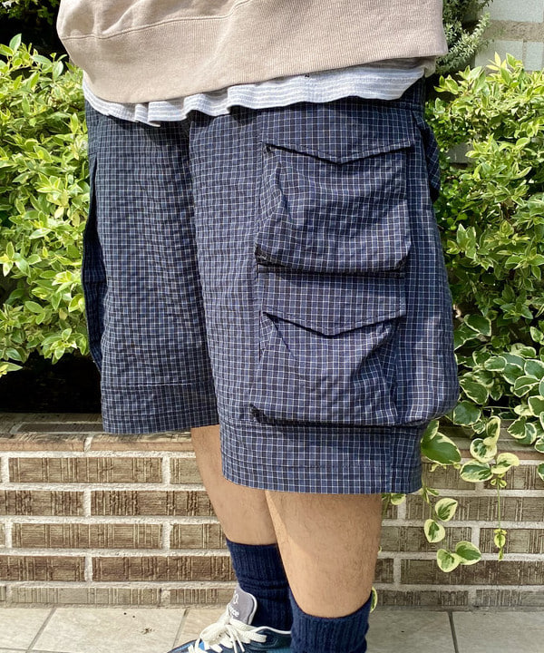 矢部 滋之さんの「BEAMS WOMEN｜BEAMS / ヴィンテージライク プリント スウェット」を使ったコーディネート