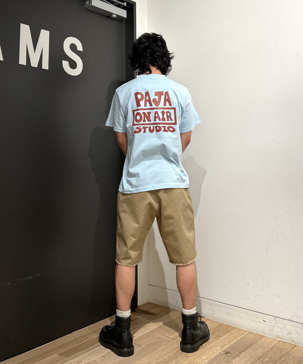佐藤 大斗さんの「BEAMS WOMEN｜BEAMS PLUS /  ガーメントダイ ツイル カットオフ プレーンフロント ショーツ」を使ったコーディネート