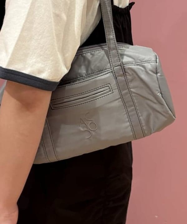 ここあさんの「BEAMS WOMEN｜Ray BEAMS / ギャザー ジップ サロペット ワンピース」を使ったコーディネート