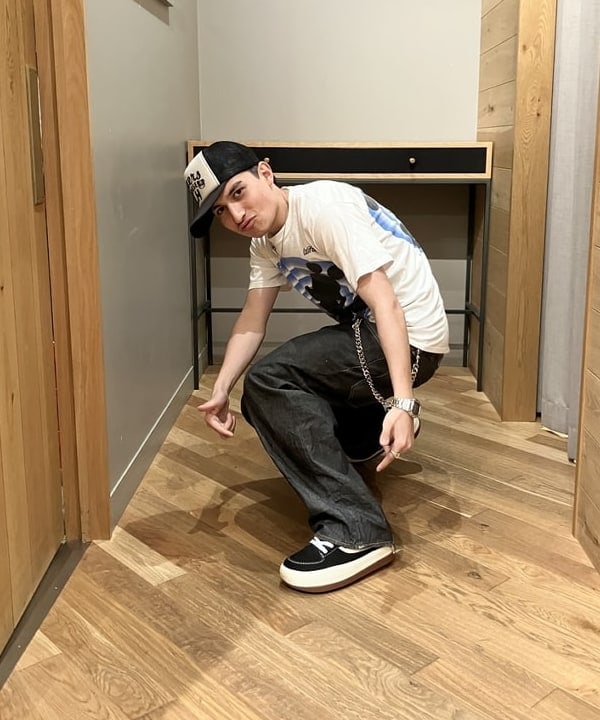 ディクソン 太陽さんの「BEAMS WOMEN｜NORTH WAVE / ESPRESSO SUEDE」を使ったコーディネート