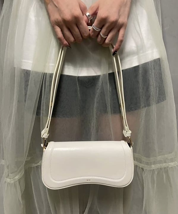 シマダリツコさんの「BEAMS WOMEN｜JW PEI / Joy Bag」を使ったコーディネート