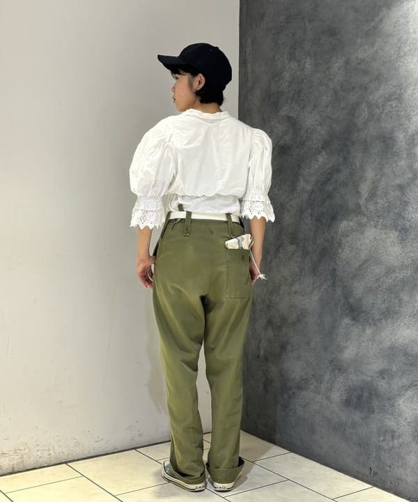 葵さんの「BEAMS WOMEN｜NEW ERA / 別注 930 イージースナップ MLBパッチ キャップ」を使ったコーディネート