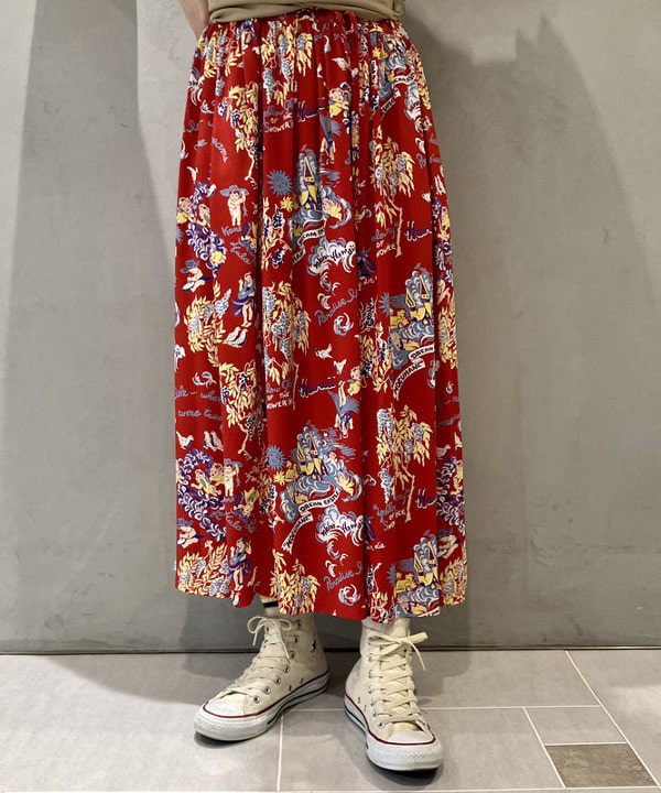 小原 もこさんの「BEAMS WOMEN｜CONVERSE / ALL STAR HI」を使ったコーディネート