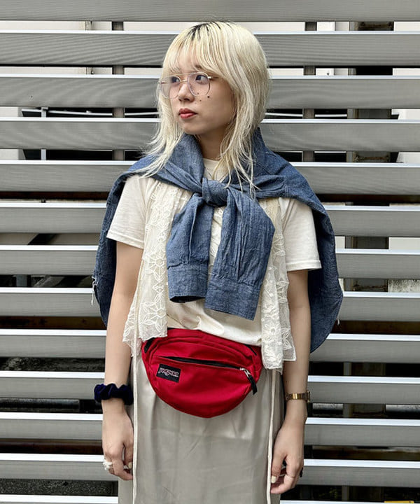 ナツハさんの「BEAMS WOMEN｜ティアドロップ 眼鏡」を使ったコーディネート