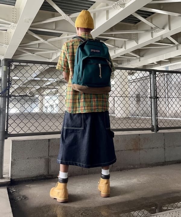 NADEL ナデールさんの「BEAMS WOMEN｜JANSPORT / Right Pack」を使ったコーディネート