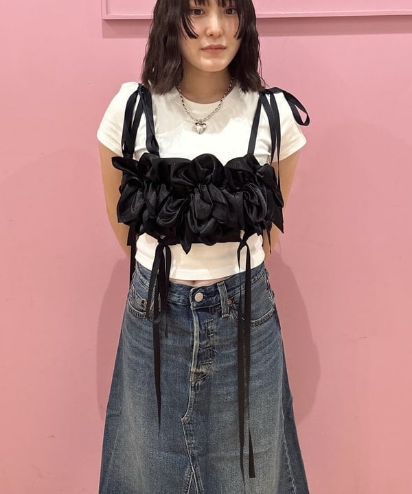 ケミオさんの「BEAMS WOMEN｜LEVI’S(R) / HIGH RISE A-LINE DECON SKIRT」を使ったコーディネート
