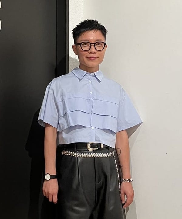 土田 達也さんの「BEAMS WOMEN｜Ray BEAMS / ティアード クロップド シャツ」を使ったコーディネート