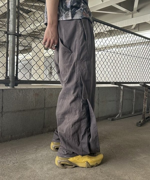 タマイユウトさんの「BEAMS WOMEN｜BEAMS / メッシュ プリント ルーズTシャツ」を使ったコーディネート