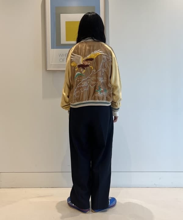 ミナミマリコさんの「BEAMS WOMEN｜テーラー東洋 / 別注 イーグル ドラゴン & ジャパンマップ スカジャン」を使ったコーディネート
