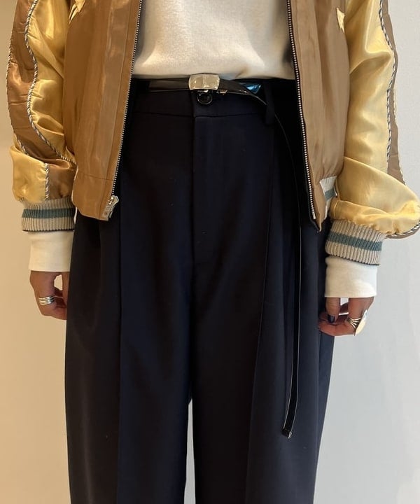 ミナミマリコさんの「BEAMS WOMEN｜テーラー東洋 / 別注 イーグル ドラゴン & ジャパンマップ スカジャン」を使ったコーディネート