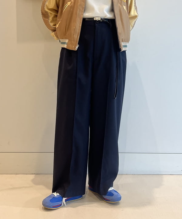 ミナミマリコさんの「BEAMS WOMEN｜テーラー東洋 / 別注 イーグル ドラゴン & ジャパンマップ スカジャン」を使ったコーディネート