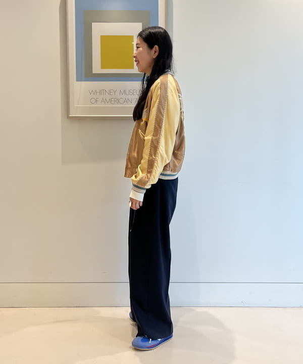 ミナミマリコさんの「BEAMS WOMEN｜テーラー東洋 / 別注 イーグル ドラゴン & ジャパンマップ スカジャン」を使ったコーディネート