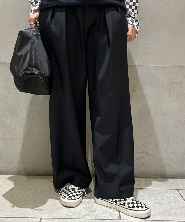 葵さんの「BEAMS WOMEN｜プチ ピアス セット 8P」を使ったコーディネート