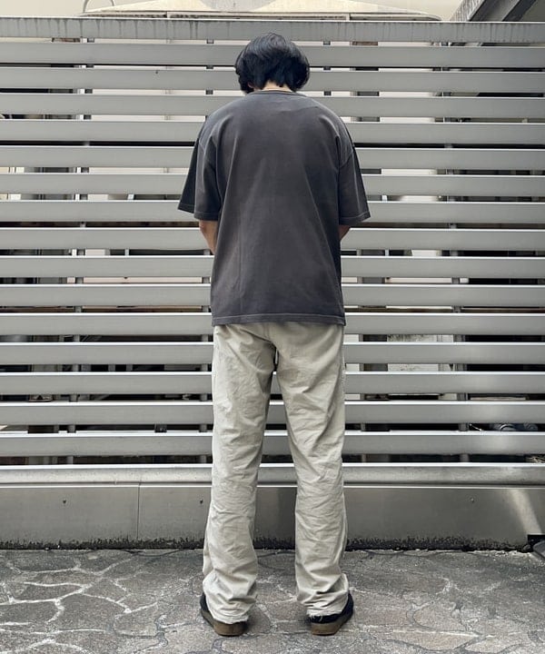 槙山 賢斗さんの「BEAMS WOMEN｜BEAMS / ヴィンテージ加工 カレッジ Tシャツ」を使ったコーディネート