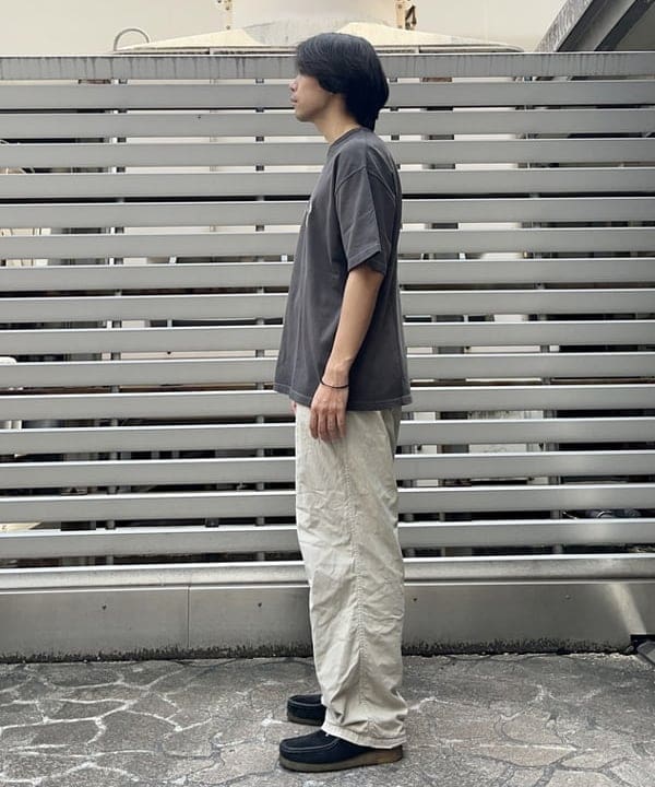 槙山 賢斗さんの「BEAMS WOMEN｜BEAMS / ヴィンテージ加工 カレッジ Tシャツ」を使ったコーディネート